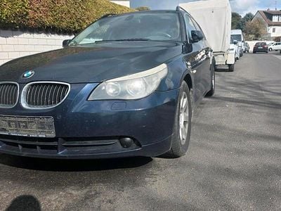 Second-hand BMW 523 170 CP (125 kW) 2006 Albastru Break