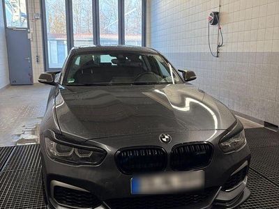 Usata BMW M140 M Sport 340 CV (250 kW) 2018 Grigio Utilitaria