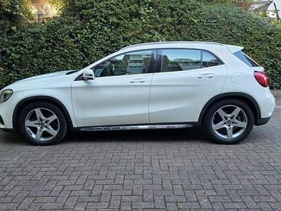 Mercedes GLA250
