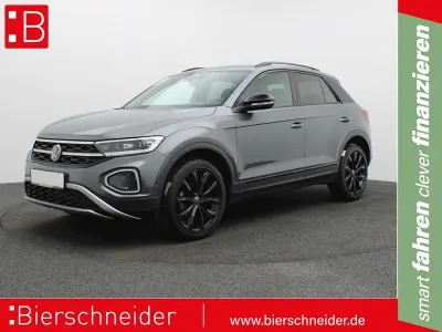 Usado VW T-Roc Style 150 HP (110 kW) 2024 Cinzento SUV