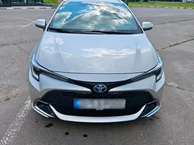 Gebraucht Toyota Corolla 140 PS (102 kW) 2025 Grau Limousine