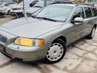 Gebraucht Volvo V70 Kinetic 140 PS (102 kW) 2006 Grün Kombi