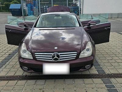 Usata Mercedes CLS320 224 CV (164 kW) 2007 Rosso Berlina