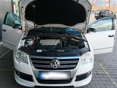 Usata VW Passat R-line 110 CV (80 kW) 2010 Bianco Station wagon