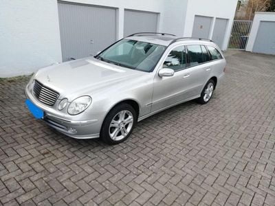Gebraucht Mercedes E320 Avantgarde 260 PS (191 kW) 2004 Silber Kombi