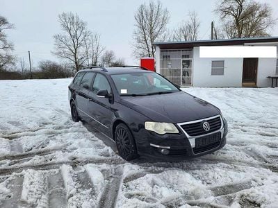 Schwarz Gebraucht 2006 VW Passat Sportline Kombi | 650 € (Superpreis)