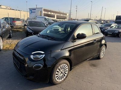 Gebraucht Fiat 500e Action 69 kW (95 PS) 2022 Schwarz