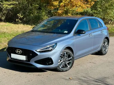 Gebraucht Hyundai i30 Advantage 101 PS (74 kW) 2024 Blau Limousine