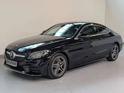 Gebraucht Mercedes C180 AMG 156 PS (114 kW) 2020 Schwarz Coupé