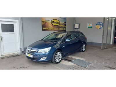 Gebraucht Opel Astra Edition 116 PS (85 kW) 2011 Blau Kombi