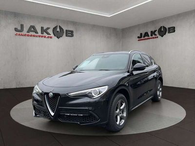 gebraucht Alfa Romeo Stelvio Super Q4 2,0 Ltr. - 206 kW Turbo KAT ...