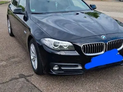 Gebraucht BMW 520 190 PS (139 kW) 2017 Schwarz Kombi