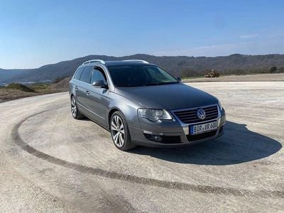 Gebraucht VW Passat Individual 250 PS (183 kW) 2007 Grau Kombi