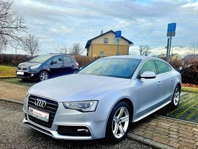Florettsilber metallic Gebraucht 2015 Audi A5 S-Line Coupé | 12.995 € (Guter Preis)