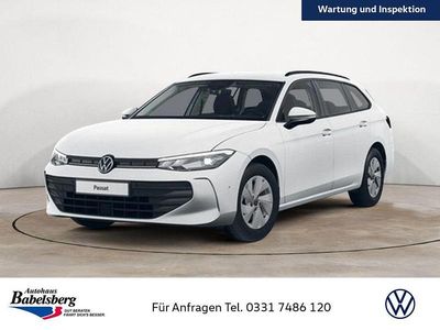 Gebraucht VW Passat Basis 150 PS (110 kW) 2024 Weiß Kombi