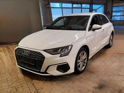 Gebraucht Audi A3 e-tron Business 204 PS (150 kW) 2023 Weiß Kleinwagen