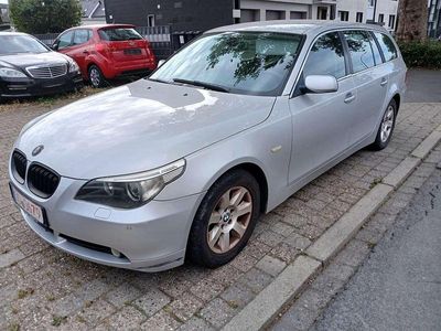BMW 525