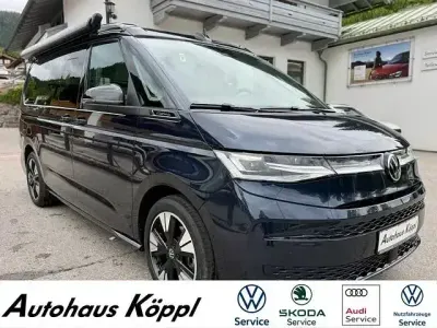 Neu VW California Beach 150 PS (110 kW) 2026 Blau Van