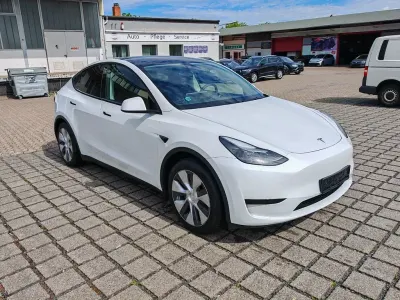 Gebraucht Tesla Model Y Standard Range 219 kW (299 PS) 2023 Weiß SUV