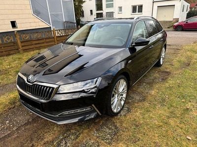 Gebraucht Skoda Superb LAURIN & KLEMENT 200 PS (147 kW) 2020 Schwarz Kombi