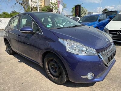 Gebraucht Peugeot 208 Allure 95 PS (69 kW) 2012 Blau Kleinwagen