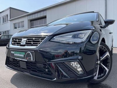 Mitternachtsschwarz Gebraucht 2022 Seat Ibiza FR-Line Limousine | 19.860 € (Fairer Preis)