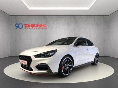Weiß Gebraucht 2020 Hyundai i30 N Performance Limousine | 22.990 € (Guter Preis)