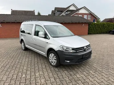 Gebraucht VW Caddy Trendline 150 PS (110 kW) 2018 Silber Van / Kleinbus