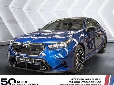 Nuova BMW M5 727 CV (534 kW) 2025 Blu Berlina
