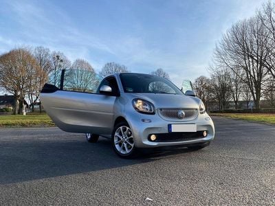 Silber Gebraucht 2017 Smart ForTwo Coupé Passion Coupé | 12.800 € (Fairer Preis)