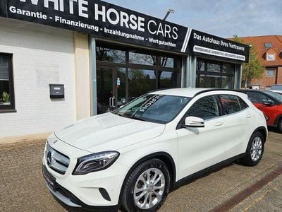 Usata Mercedes GLA180 125 CV (91 kW) 2017 Bianco SUV
