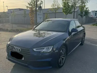 Second-hand Audi A4 S-Line 252 CP (185 kW) 2017 Albastru Berlinǎ