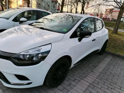 Gebraucht Renault Clio IV 73 PS (53 kW) 2017 Weiß Limousine