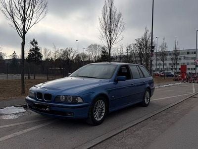 Gebraucht BMW 523 Performance 170 PS (125 kW) 2000 Blau Kombi
