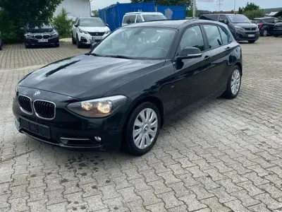 Gebraucht BMW 116 Sport Line 116 PS (85 kW) 2011 Schwarz Kleinwagen