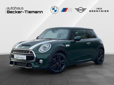 Gebraucht Mini John Cooper Works 192 PS (141 kW) 2018 British racing green Kleinwagen