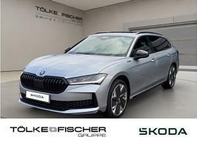 Nuova Skoda Superb SportLine 150 CV (110 kW) 2025 Argento Station wagon