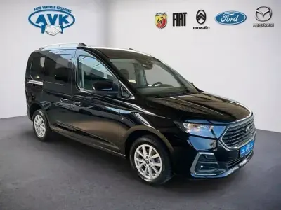 Gebraucht Ford Tourneo Connect Titanium 102 PS (75 kW) 2022 Schwarz Van / Kleinbus