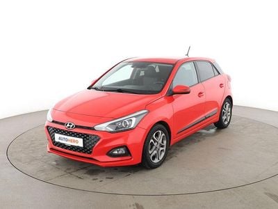Gebraucht Hyundai i20 Style 120 PS (88 kW) 2019 Rot Limousine