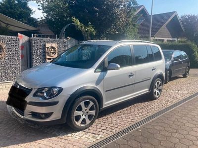 gebraucht VW Touran Cross 1.4 TSI viele Neuteile