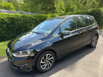 Gebraucht VW Golf Sportsvan Comfortline 110 PS (80 kW) 2017 Schwarz Van / Kleinbus