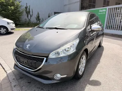 Gebraucht Peugeot 208 Style 82 PS (60 kW) 2014 Grau Kleinwagen