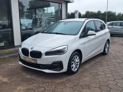 Gebraucht BMW 216 Active Tourer Advantage 109 PS (80 kW) 2020 Weiß Van / Kleinbus