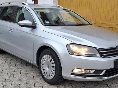 Gebraucht VW Passat 140 PS (102 kW) 2011 Silber Kombi