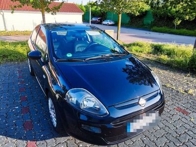 gebraucht Fiat Punto Rückfahrkamera|StartStop|Multilenkrad|PDC