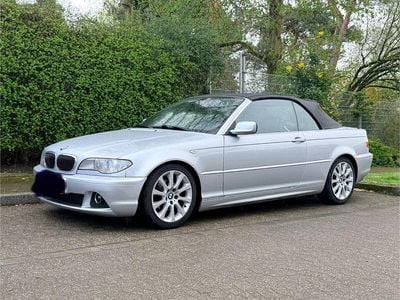 Gebraucht BMW 318 Cabriolet Exclusive 150 PS (110 kW) 2005 Silber Cabrio