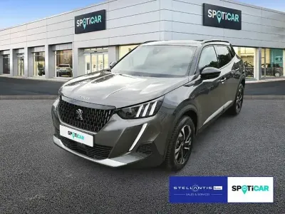 Gebraucht Peugeot 2008 GT 131 PS (96 kW) 2023 Grau platinumgrau (metallic) SUV