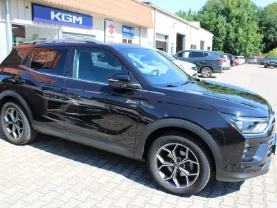 Gebraucht SsangYong Korando Quartz 163 PS (119 kW) 2022 Schwarz SUV