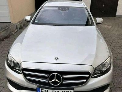 Gebraucht Mercedes 220 194 PS (142 kW) 2019 Silber Limousine