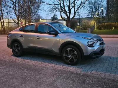Käytetty Citroën C4 X 131 HP (96 kW) 2024 Harmaa Katumaasturi